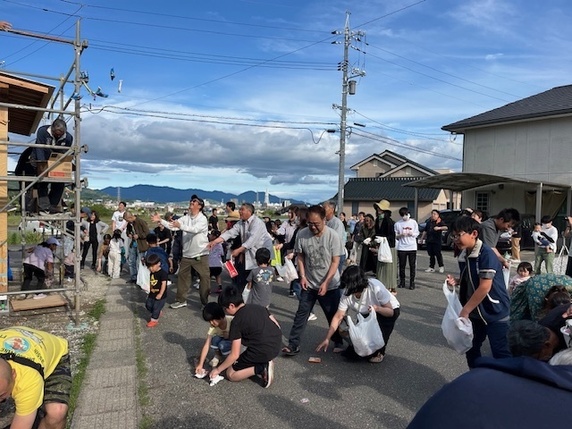 ５月２５日はいつも天気・・のち　餅まき。サムネイル